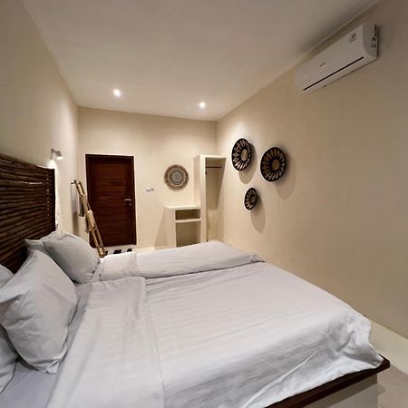 Lombok Coconut Hotel Mangsit Exteriör bild