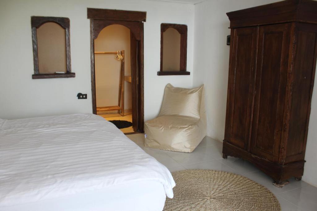 Lombok Coconut Hotel Mangsit Exteriör bild