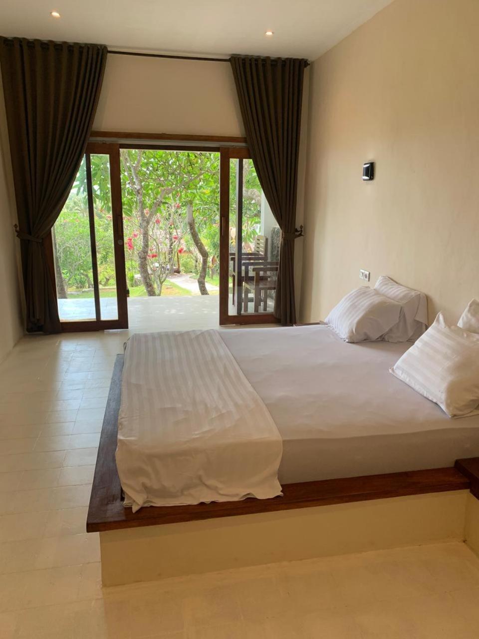 Lombok Coconut Hotel Mangsit Exteriör bild